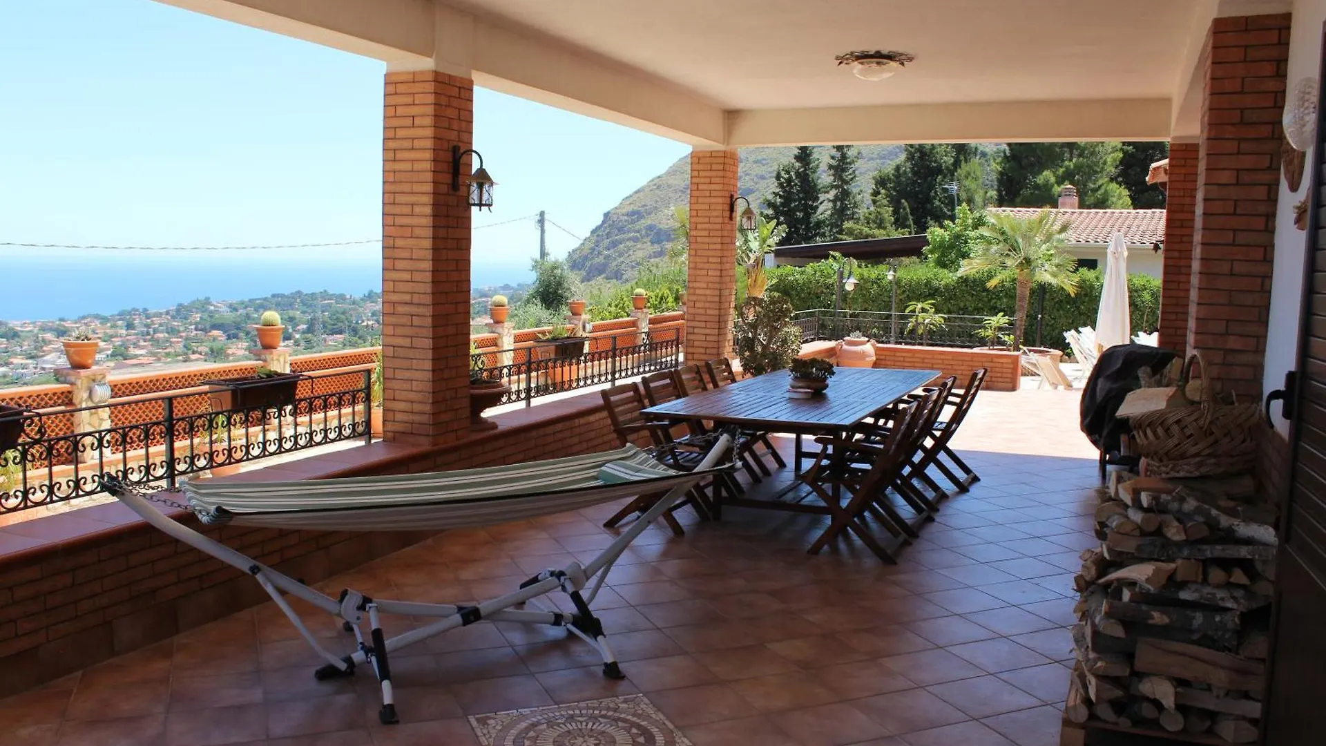 Villa Belvedere Di Altavilla With Pool And Near The Sea Altavilla Milicia